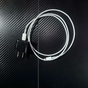 Scosche HPDC8M-SP PowerVolt 18W Mini Cube Usb-c Fast Charger